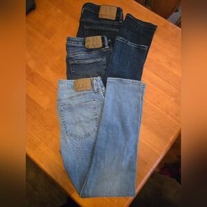 3 American Eagle Next Level Flex Skinny denim jeans in various washes. Men 31x30